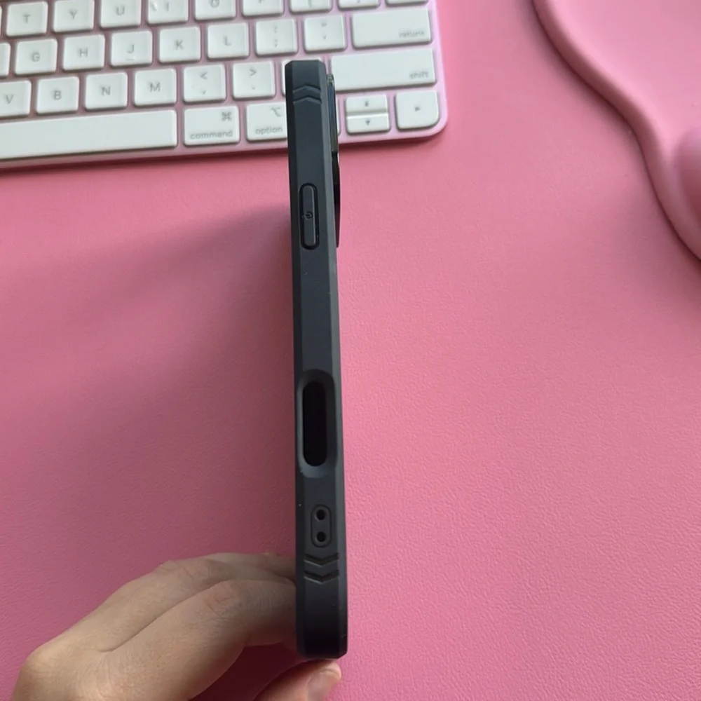 iPhone 16 Pro Max phone case